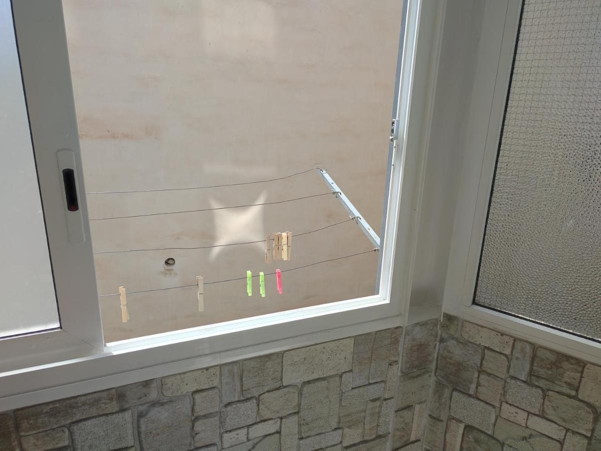 Colibri Apartment Bari Bagian luar foto