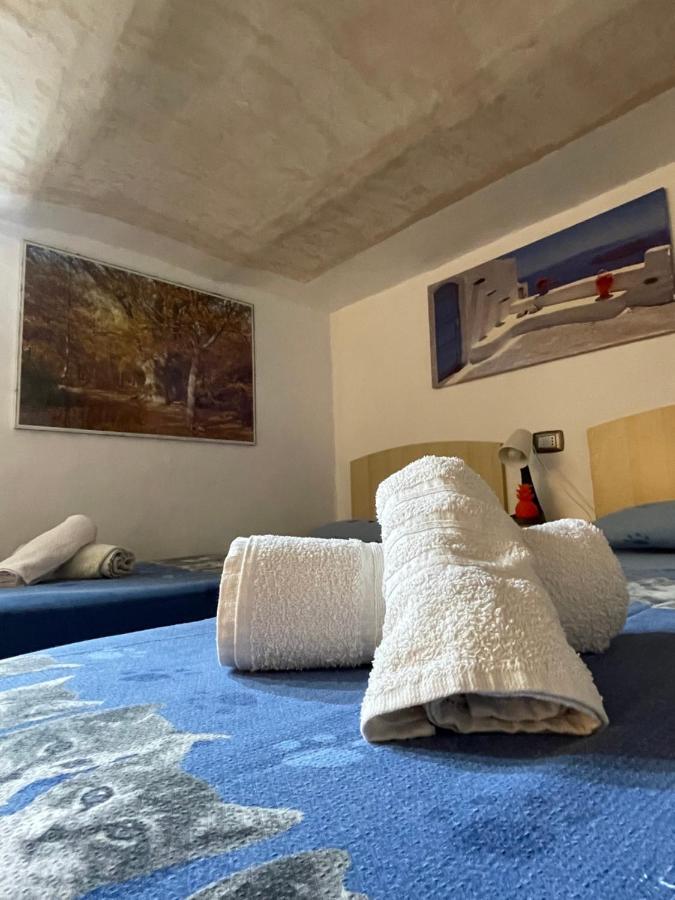 Colibri Apartment Bari Bagian luar foto